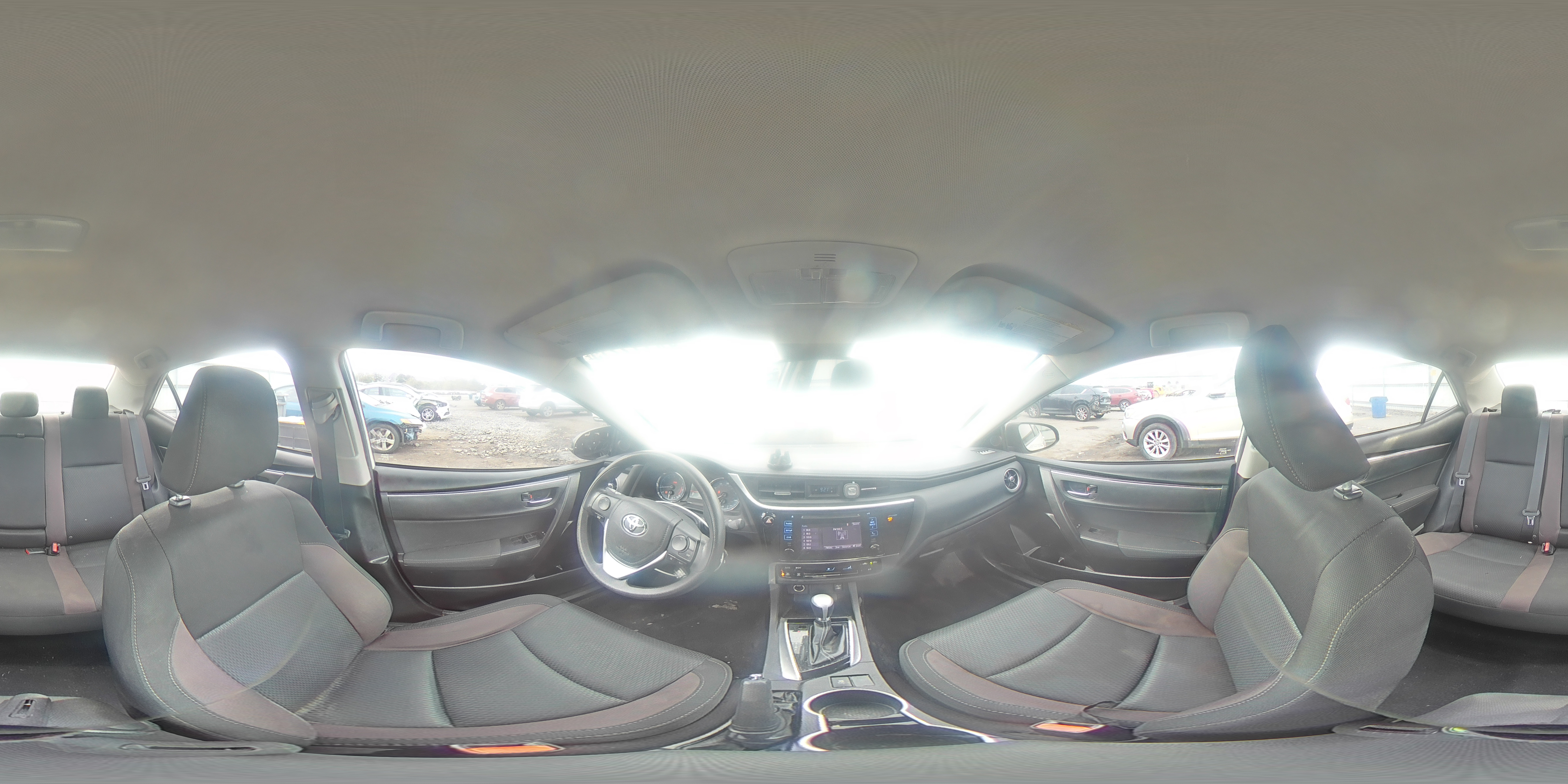 2018 Toyota Corolla L VIN: 5YFBURHE9JP793467 Lot: 84172215