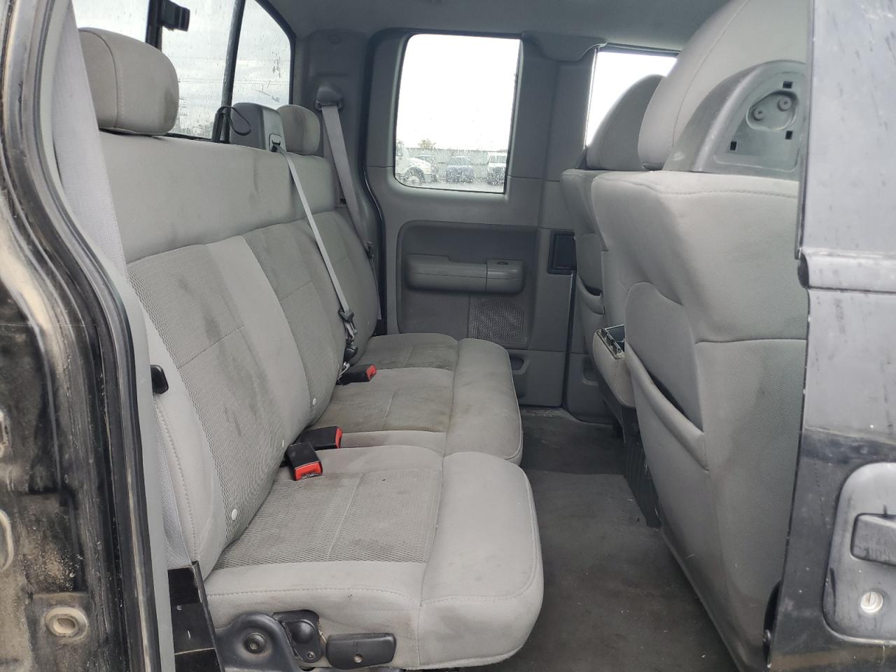 2004 Ford F150 VIN: 1FTPX12544NB00605 Lot: 84464365