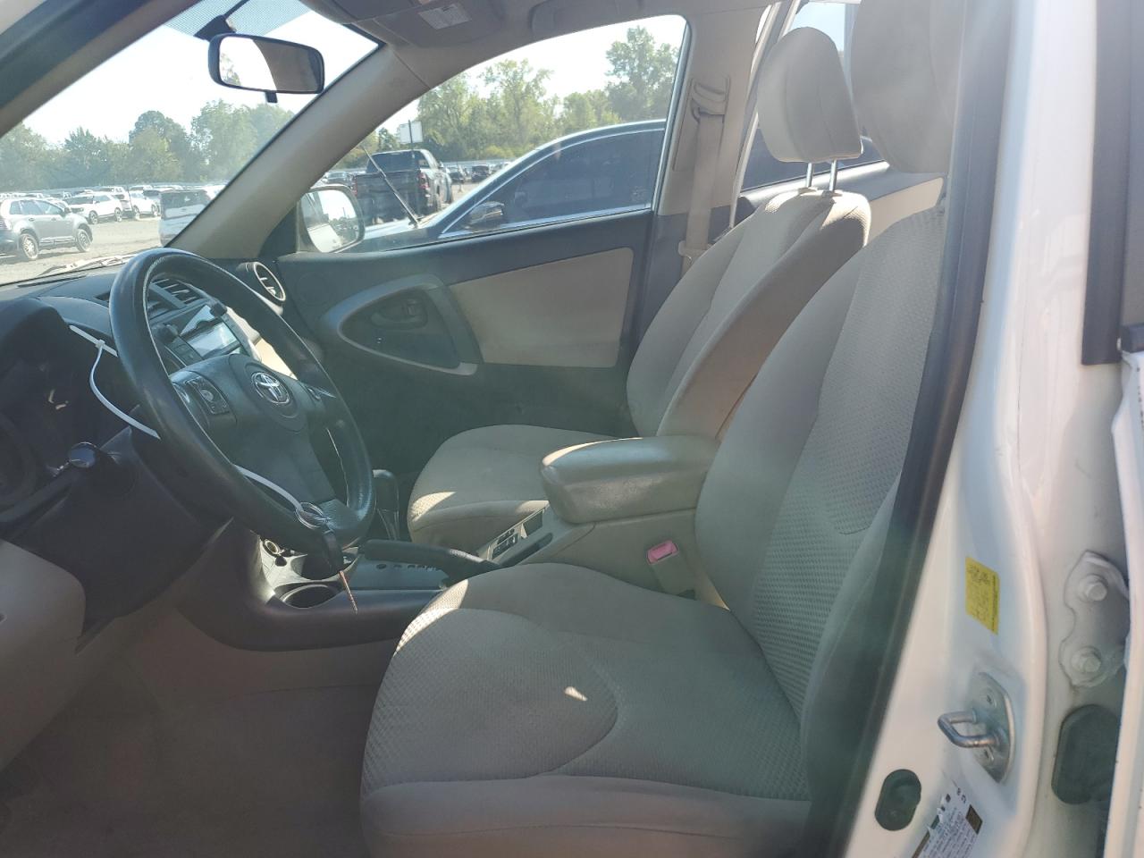 2011 Toyota Rav4 VIN: JTMBK4DV4B5100365 Lot: 81873695