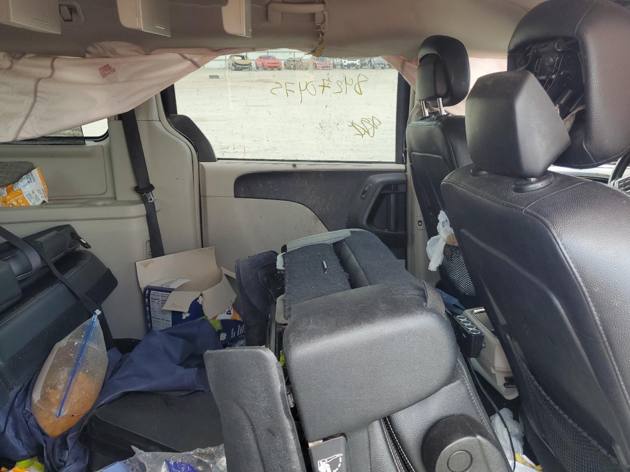 2014 Chrysler Town & Country Touring VIN: 2C4RC1BG9ER408766 Lot: 84270475