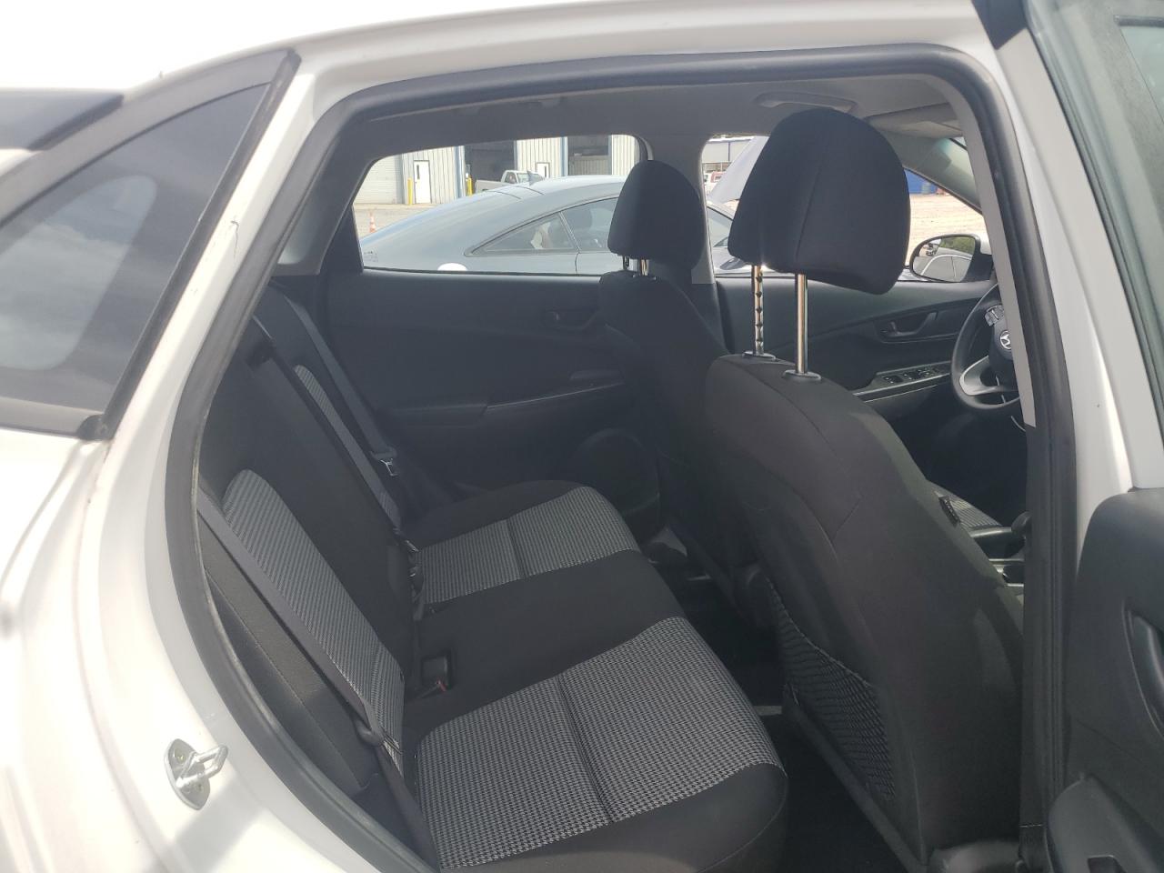 2018 Hyundai Kona Se VIN: KM8K12AA5JU091961 Lot: 84429475