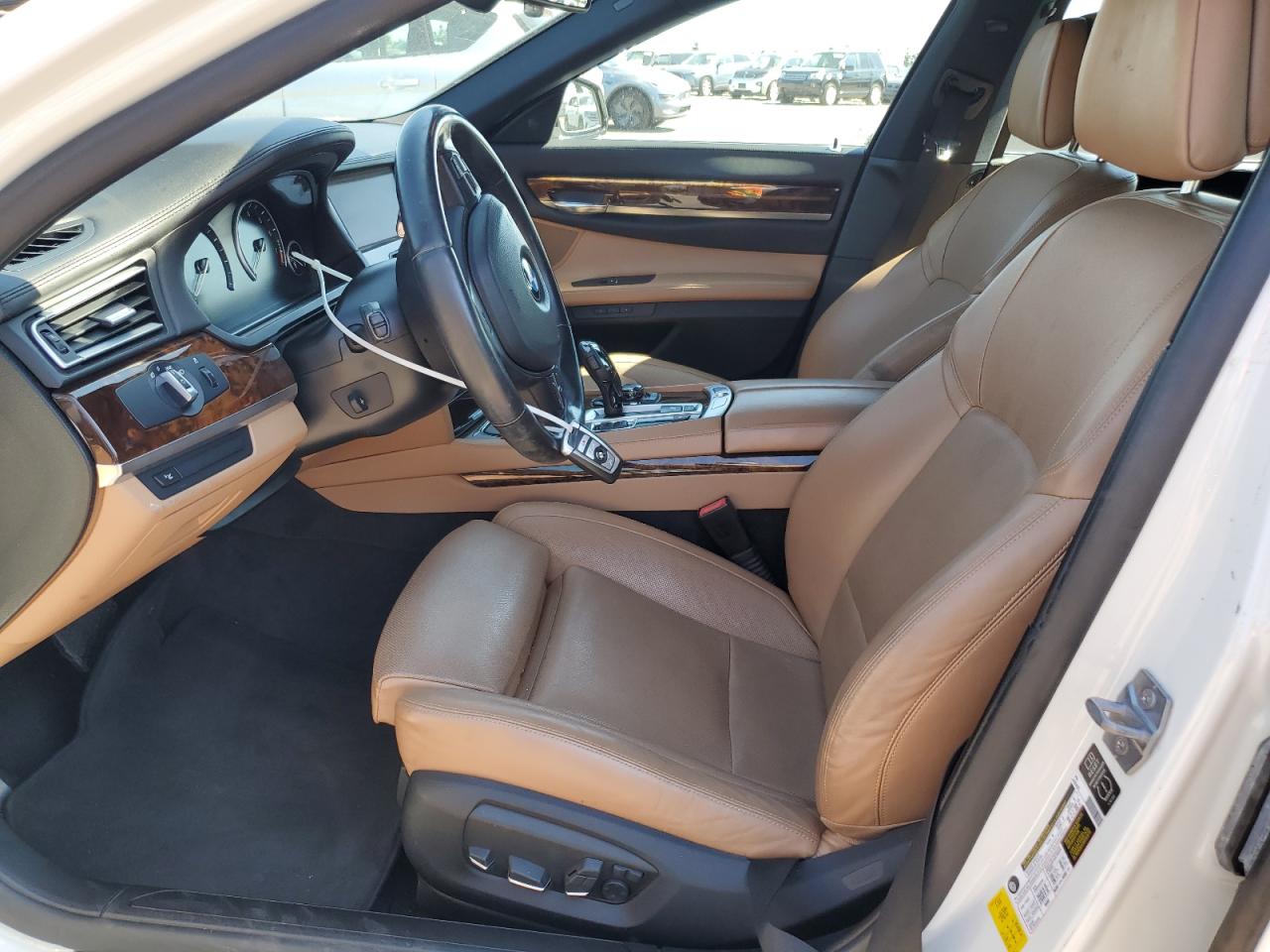 2013 BMW 750 I VIN: WBAYA8C52DD227658 Lot: 81815665