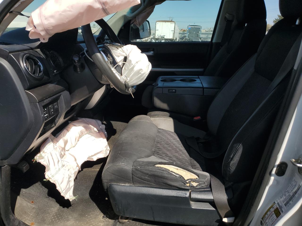 2017 Toyota Tundra Double Cab Sr VIN: 5TFUY5F16HX632785 Lot: 81024135