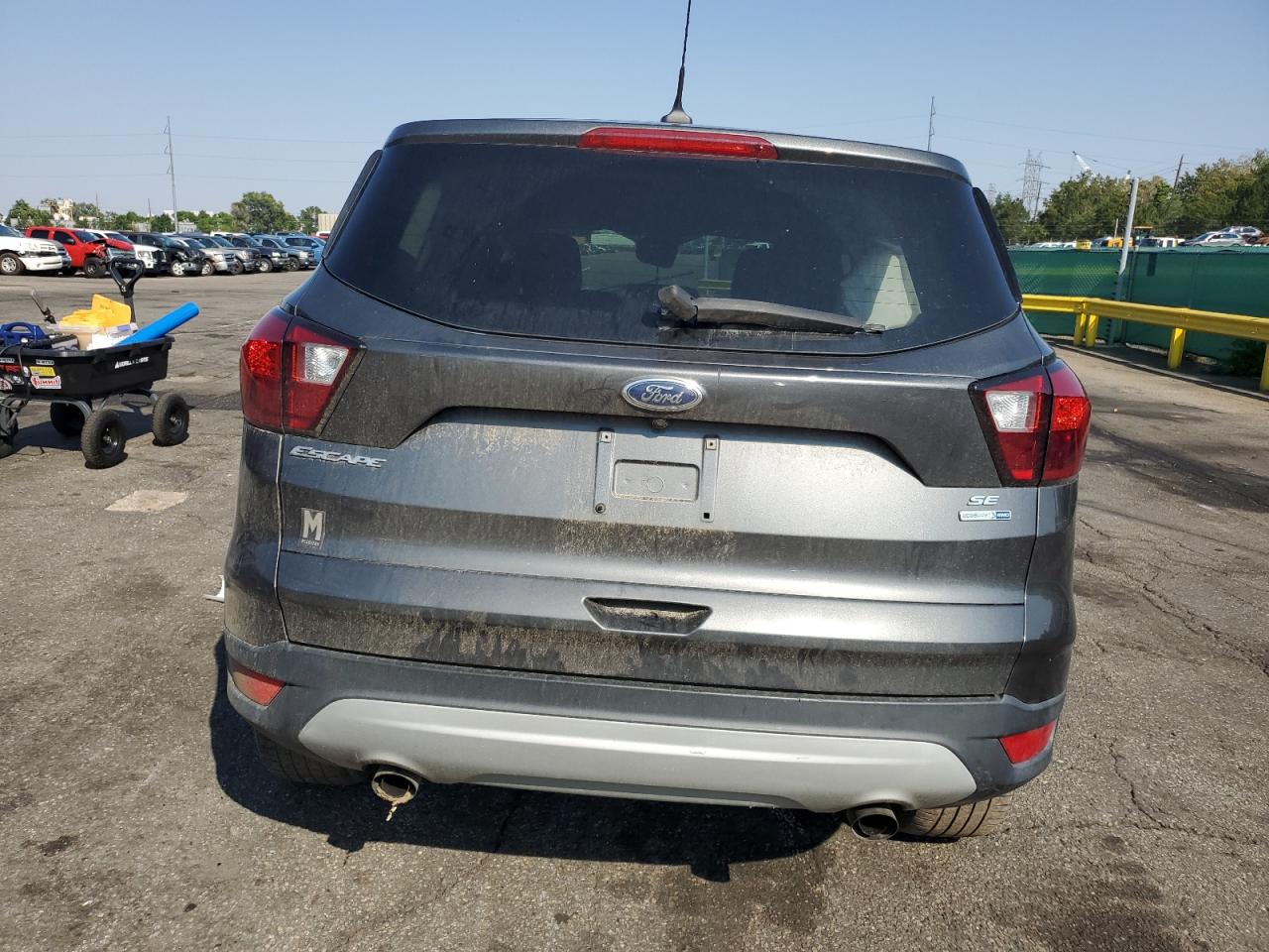 2019 Ford Escape Se VIN: 1FMCU9GD5KUB41295 Lot: 71045955