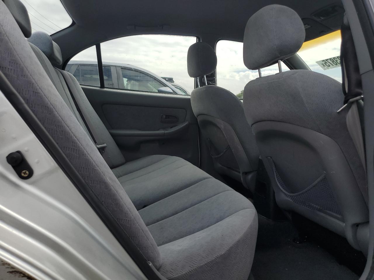 2004 Hyundai Elantra Gls VIN: KMHDN46D64U819609 Lot: 81123875