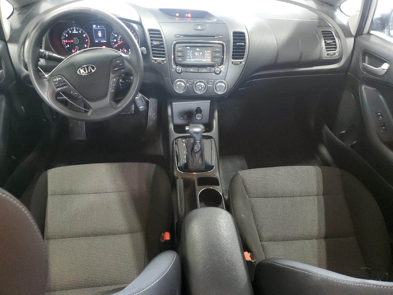 2018 Kia Forte Lx VIN: 3KPFK4A70JE272547 Lot: 83841455