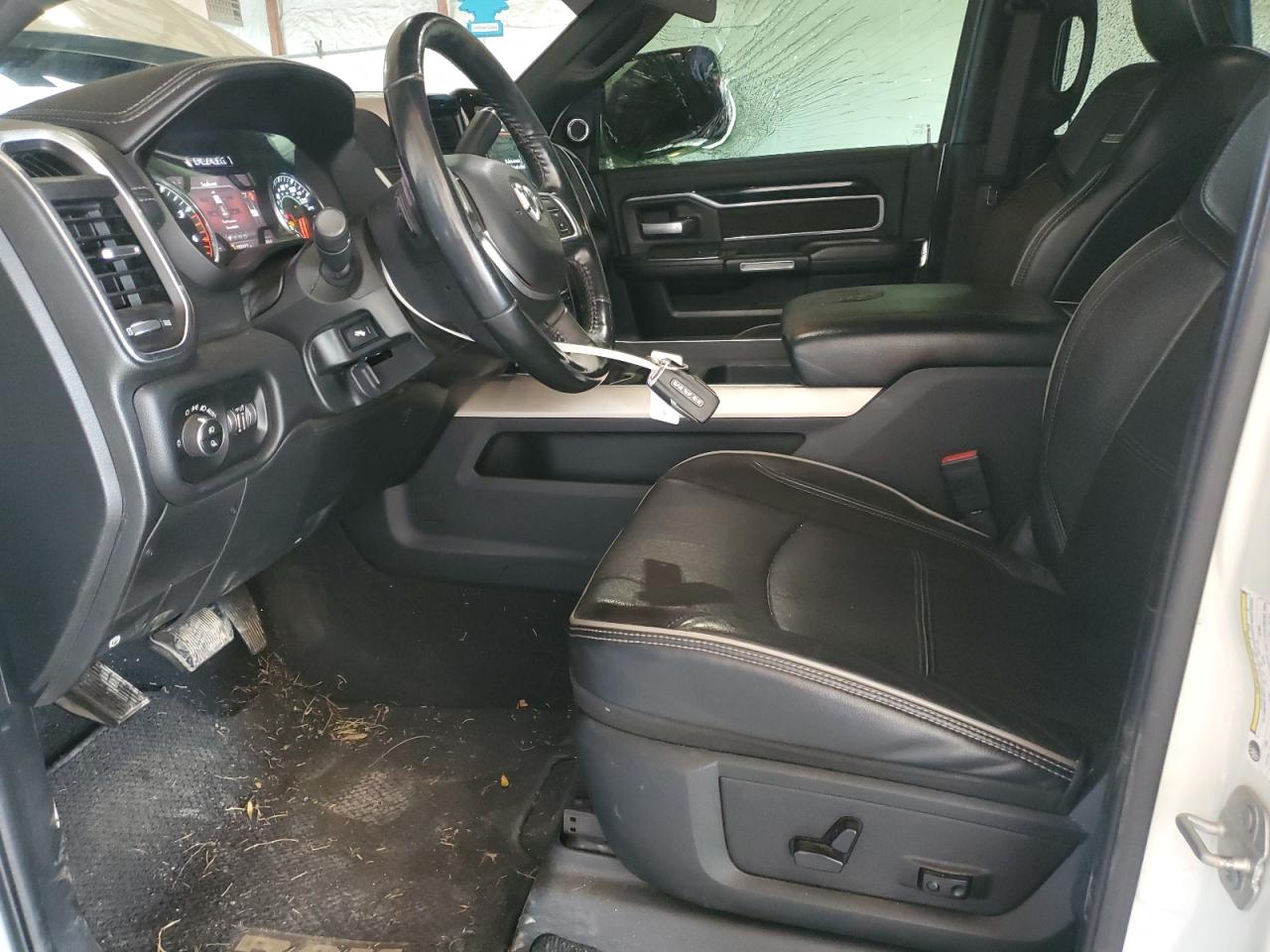 2019 Ram 2500 Laramie VIN: 3C6UR5FL3KG590724 Lot: 71985365