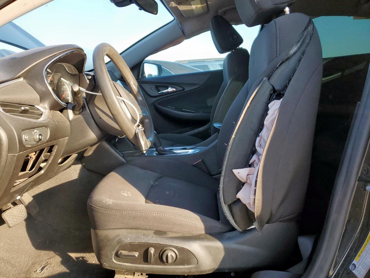 2020 Chevrolet Malibu Lt VIN: 1G1ZD5ST2LF055110 Lot: 82156445