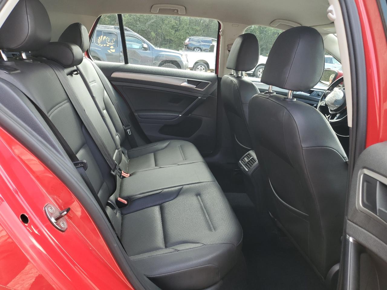 2015 Volkswagen Golf VIN: 3VW217AU8FM027028 Lot: 82162035