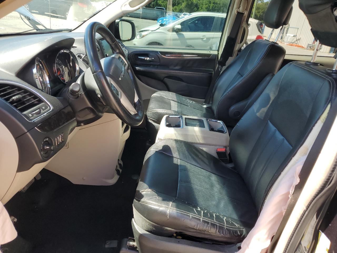 2014 Chrysler Town & Country Touring VIN: 2C4RC1BG2ER384178 Lot: 81752725