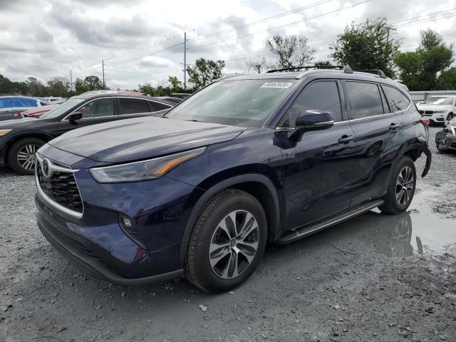  TOYOTA HIGHLANDER 2022 Синий