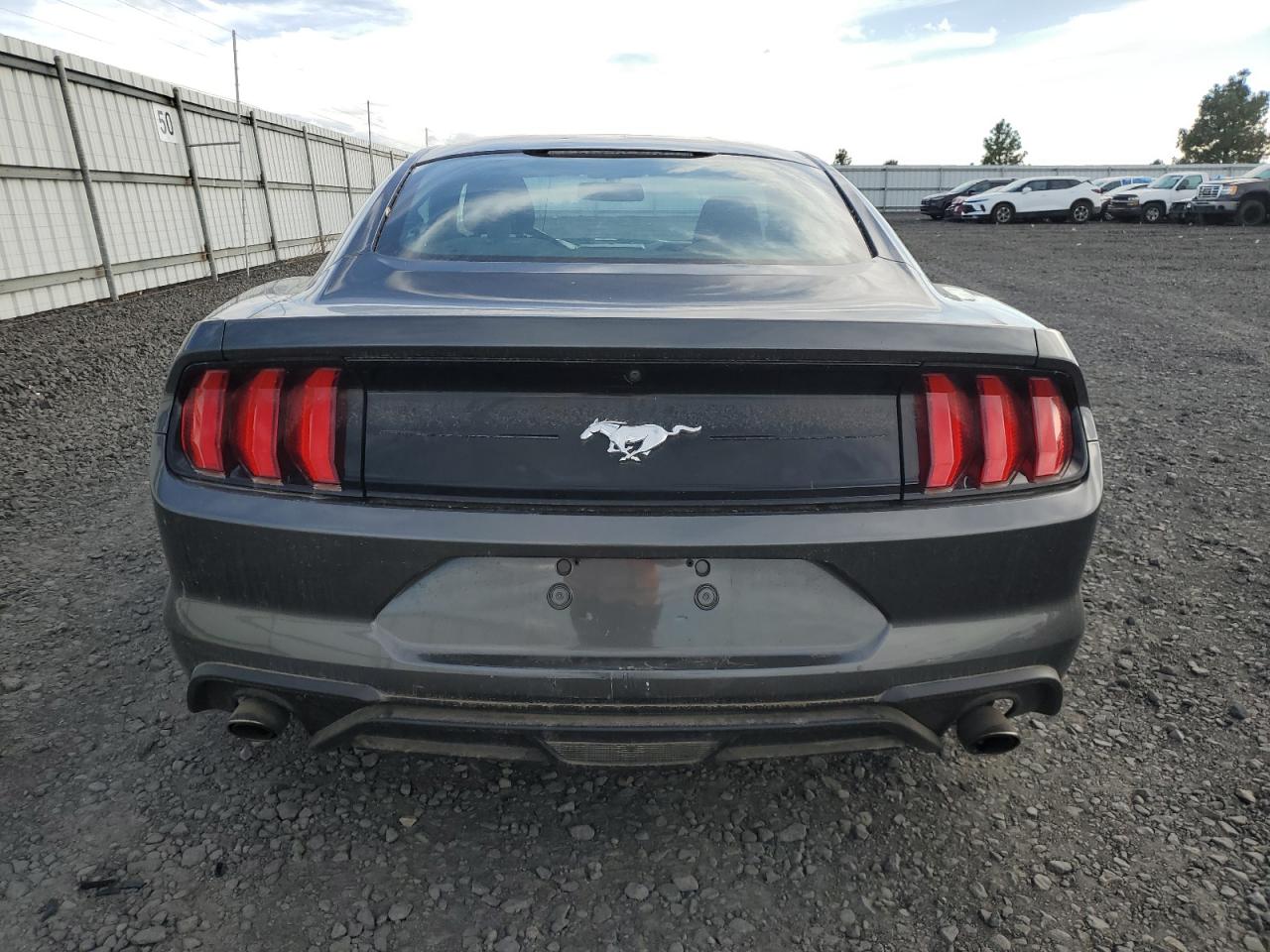 2018 Ford Mustang VIN: 1FA6P8THXJ5114944 Lot: 84361175