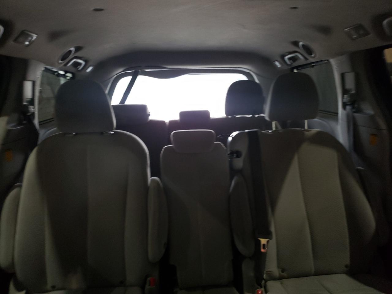 2011 Toyota Sienna Le VIN: 5TDKK3DC1BS033095 Lot: 61135465