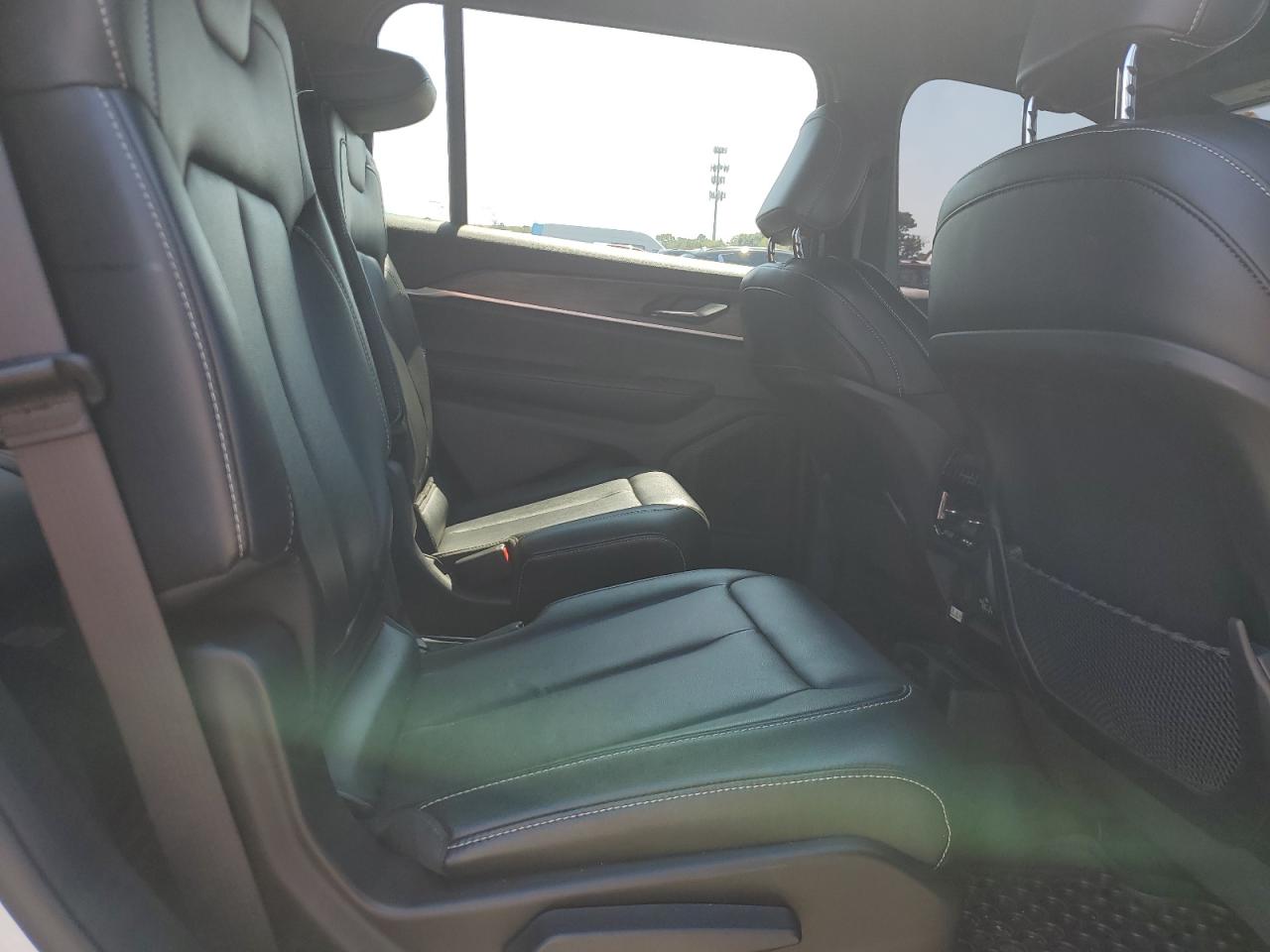 2024 Jeep Grand Cherokee L Limited VIN: 1C4RJKBG0R8528971 Lot: 71630395