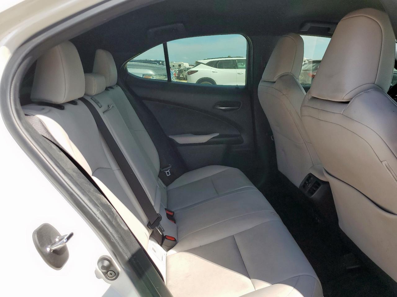 2020 Lexus Ux 200 VIN: JTHX3JBH9L2023556 Lot: 80895385