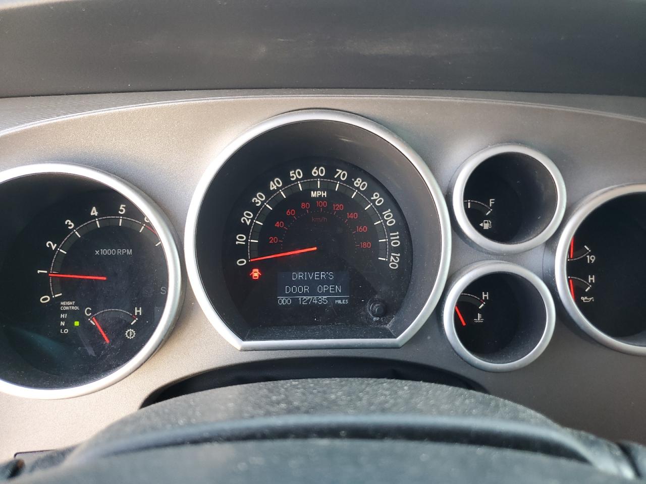 2016 Toyota Sequoia VIN: 5TDDW5G11GS136057 Lot: 81770355