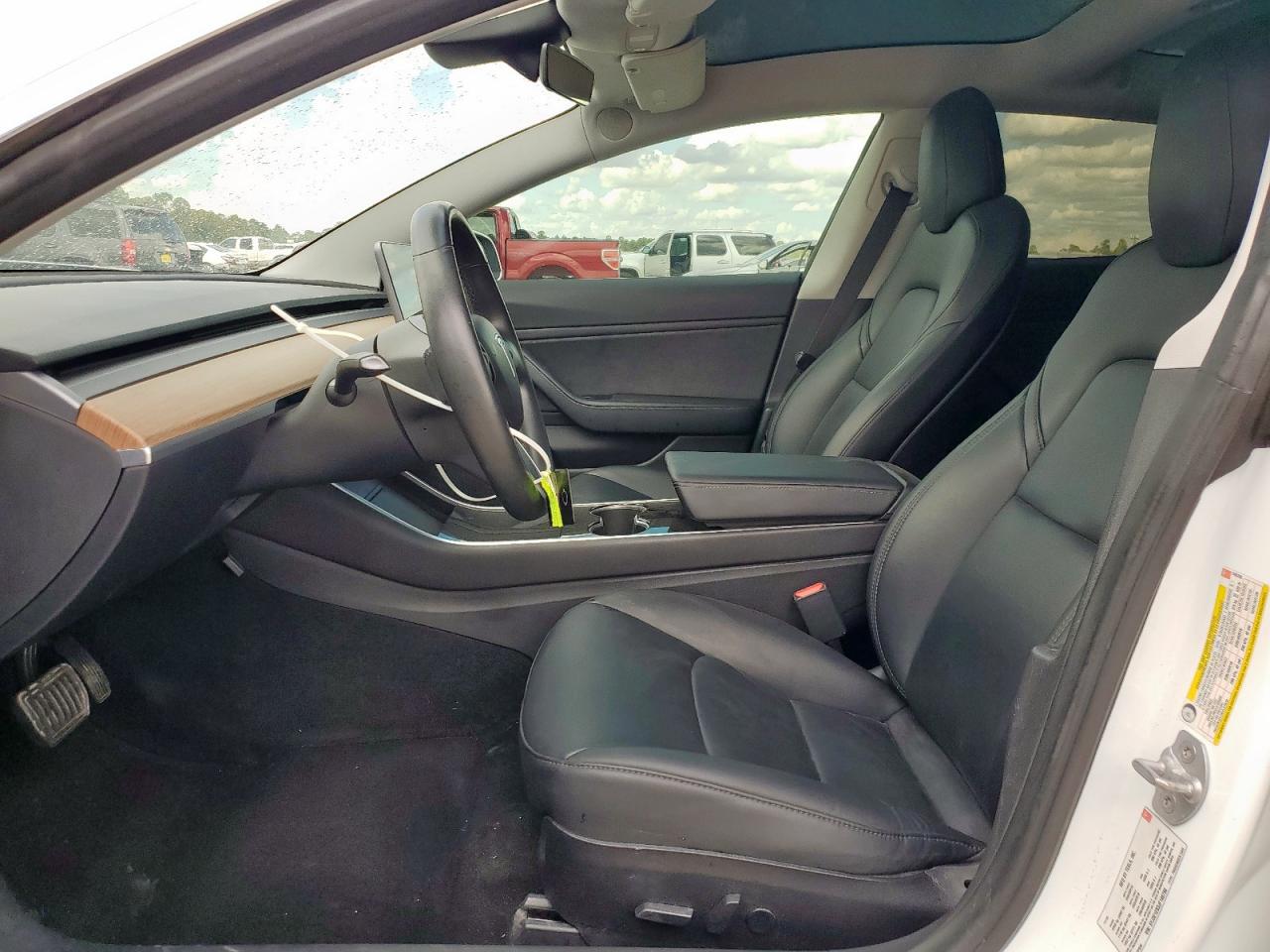 2018 Tesla Model 3 VIN: 5YJ3E1EB3JF146796 Lot: 83832005