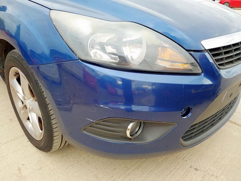 2010 FORD FOCUS ZETEC 100 AUTO 