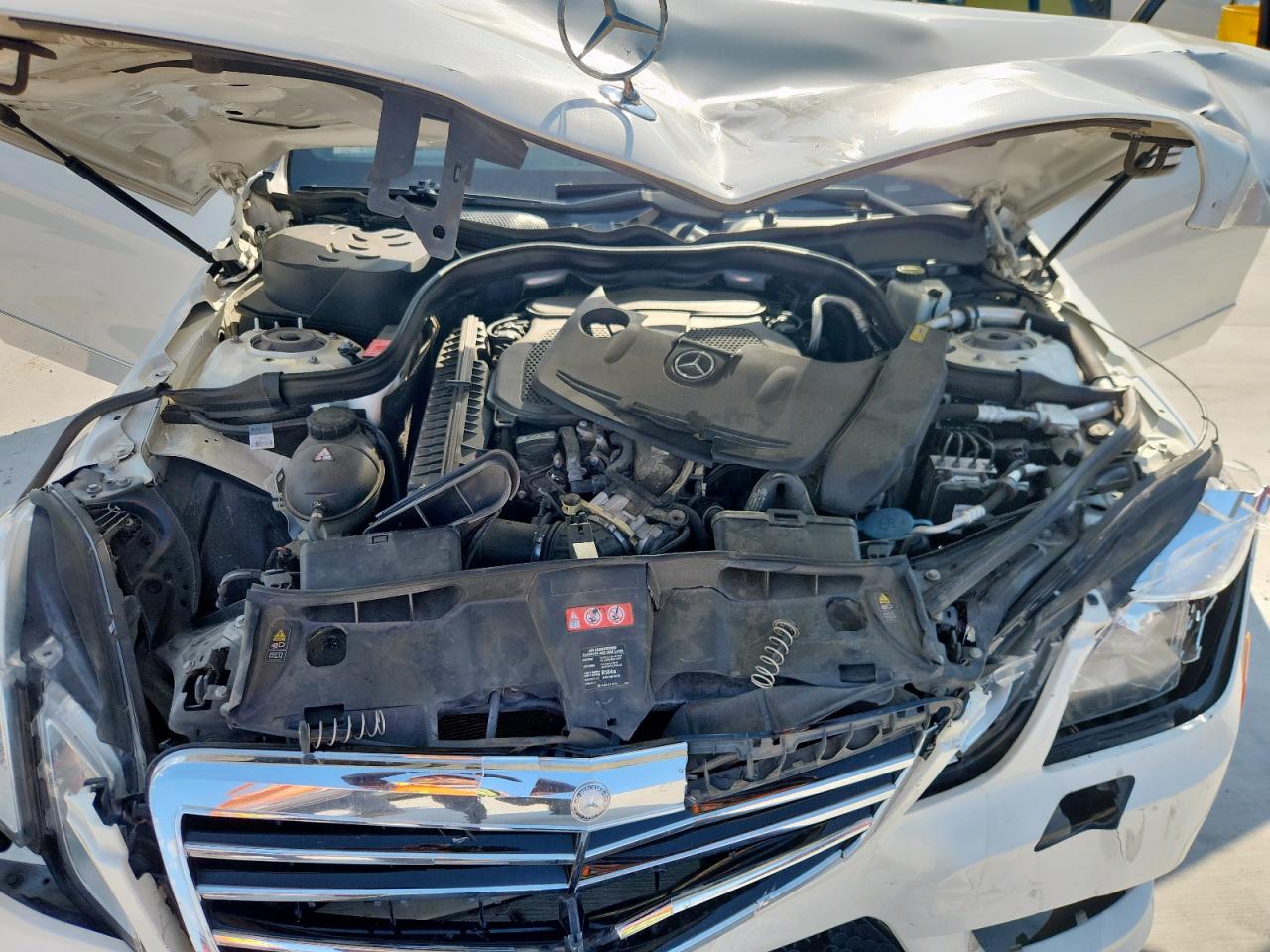 2012 Mercedes-Benz E 350 VIN: WDDHF5KB1CA647573 Lot: 71505235