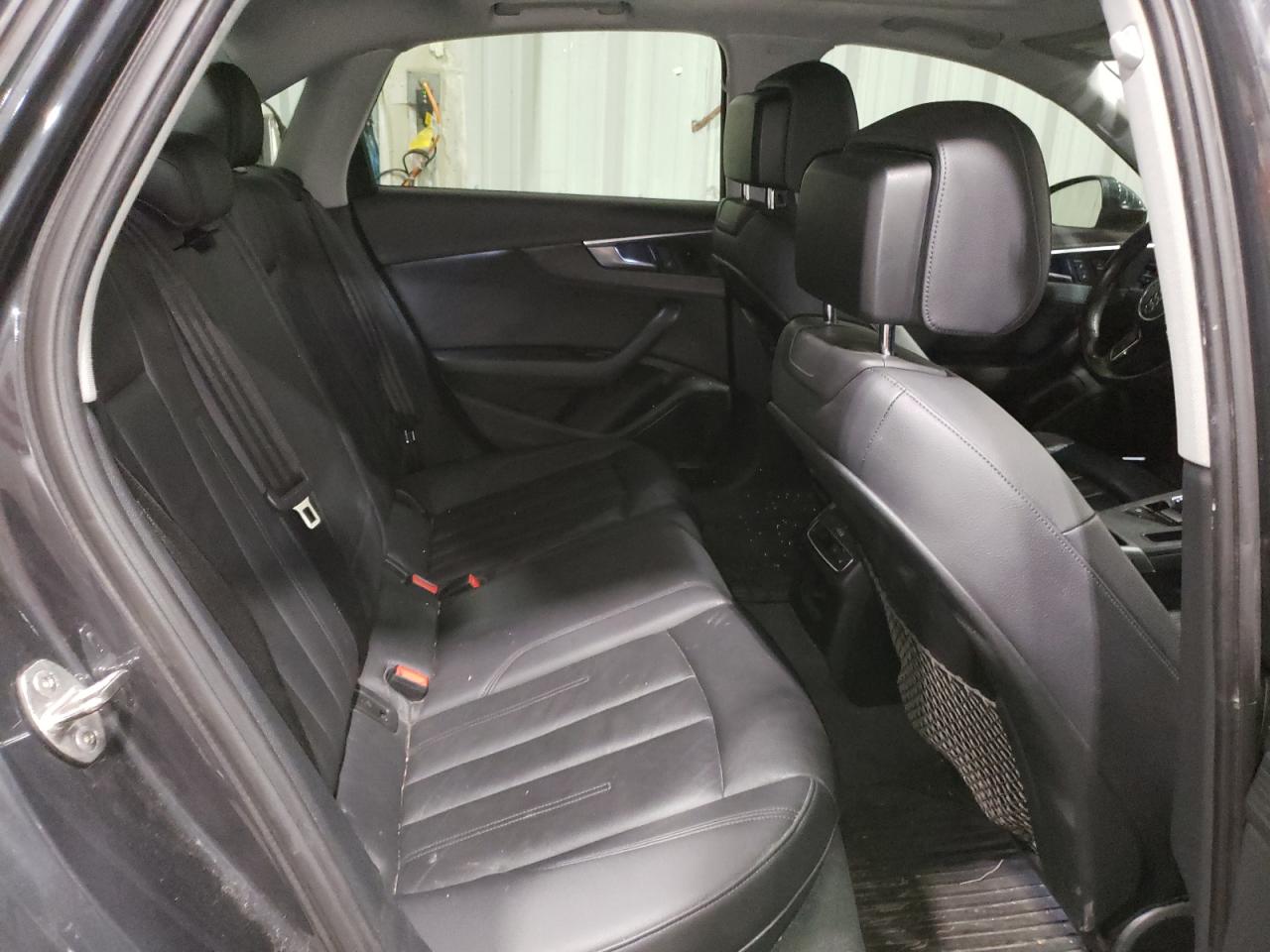 2017 Audi A4 Premium Plus VIN: WAUENAF49HN027040 Lot: 82123695