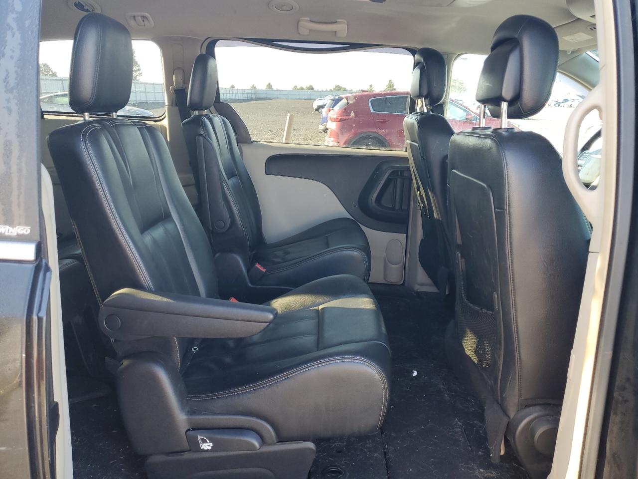 2014 Chrysler Town & Country Touring VIN: 2C4RC1BG9ER156811 Lot: 81423295