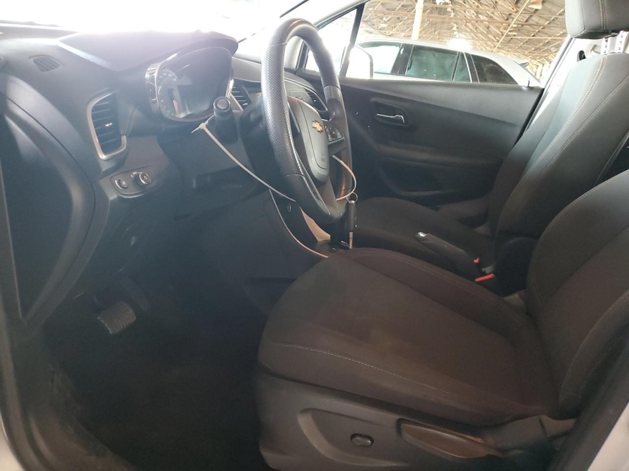 2018 Chevrolet Trax Ls VIN: KL7CJNSBXJB600713 Lot: 84022235