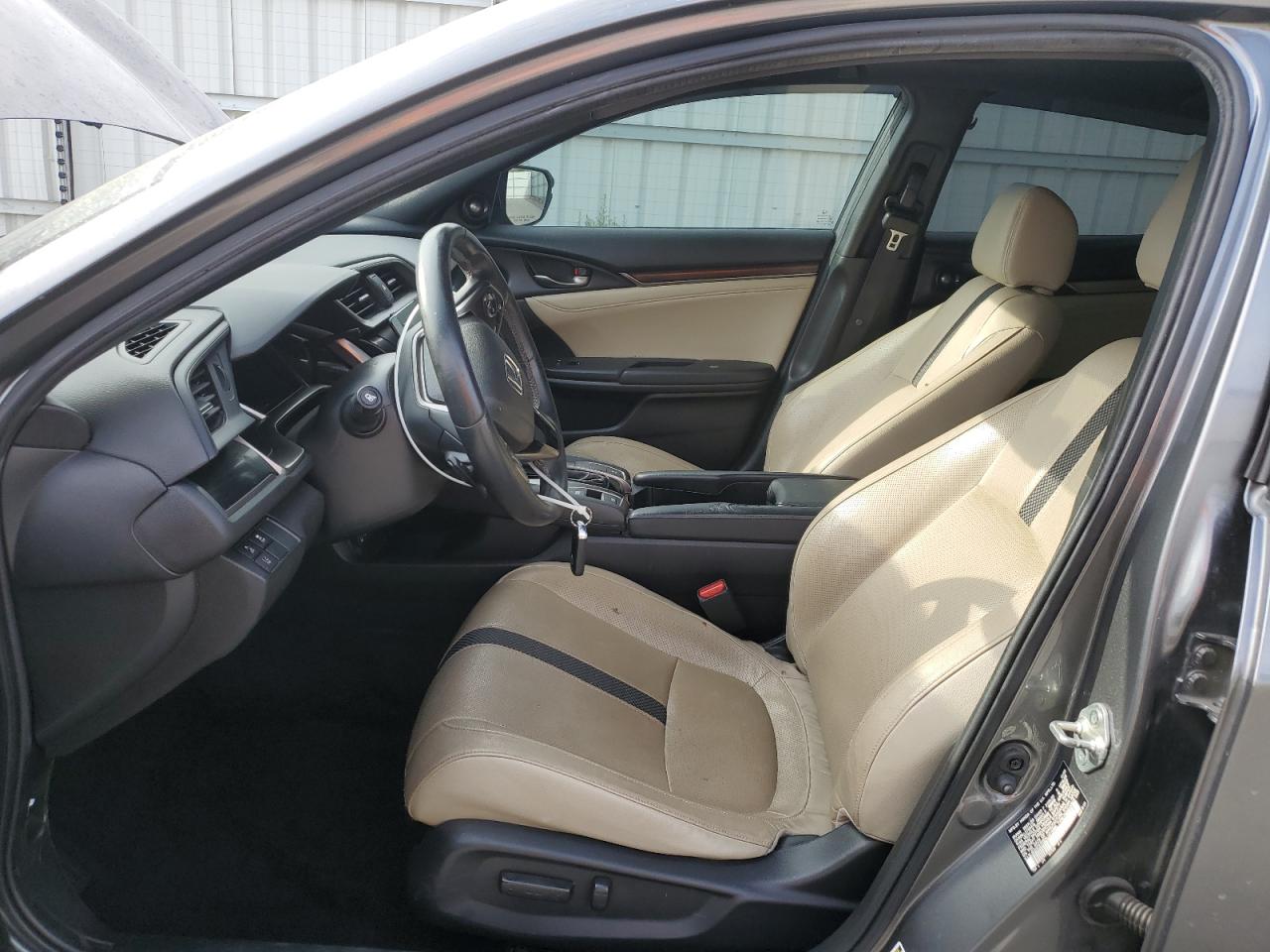 2020 Honda Civic Sport Touring VIN: SHHFK7H9XLU415380 Lot: 81117425