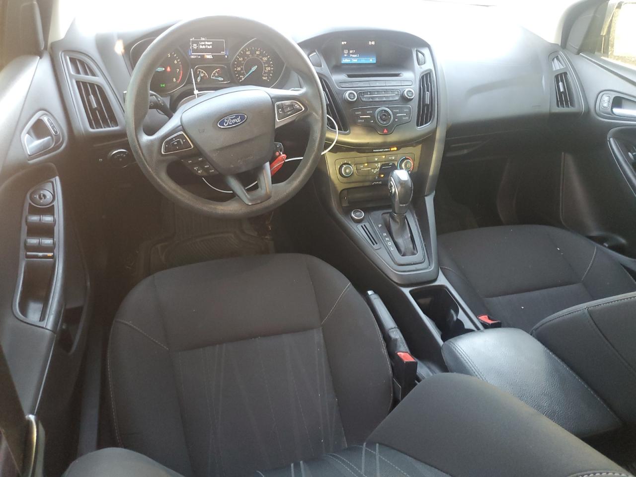 2016 Ford Focus Se VIN: 1FADP3K21GL263500 Lot: 81787865