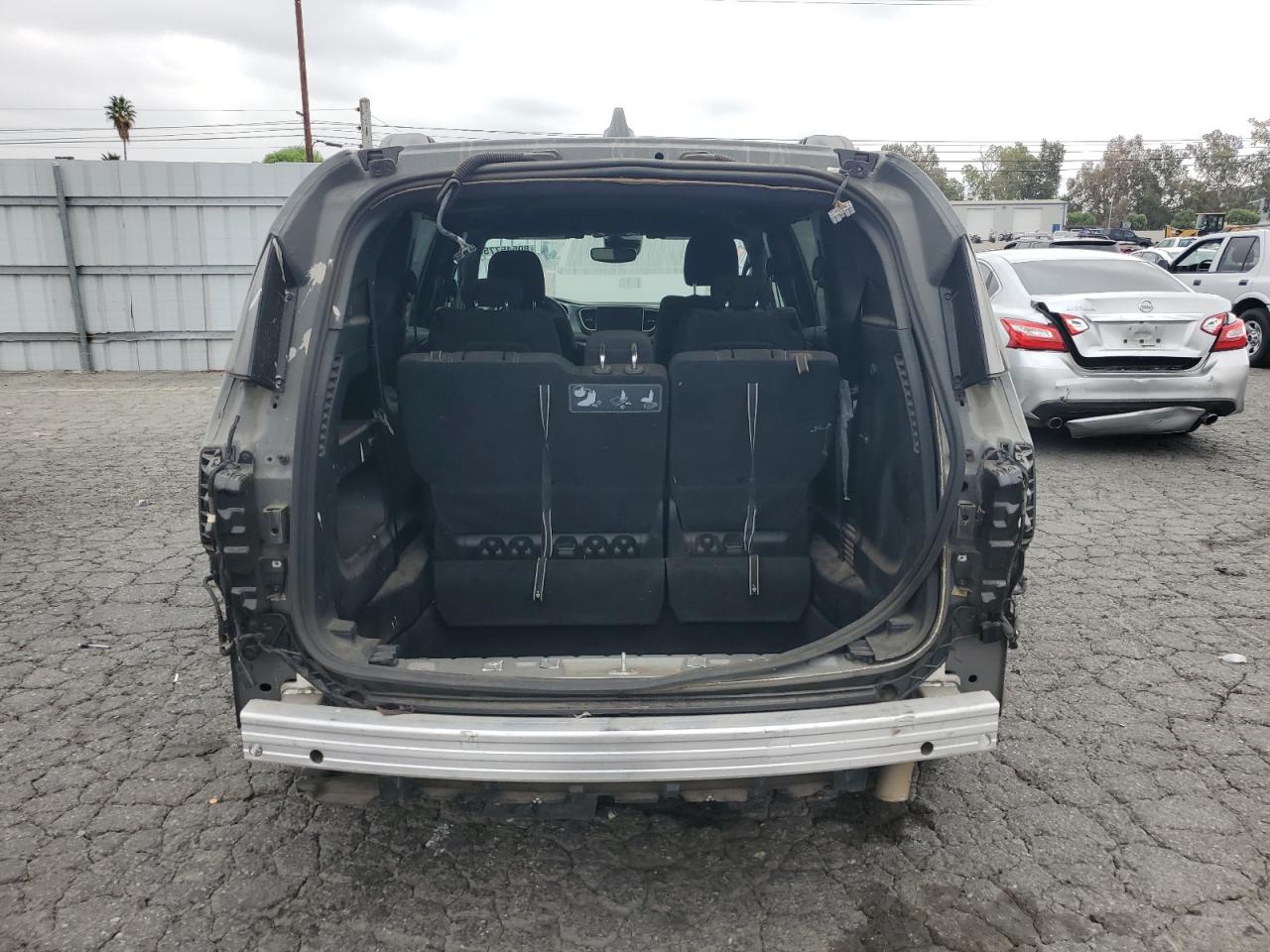 2021 Chrysler Pacifica Touring VIN: 2C4RC1FG2MR592411 Lot: 80545775
