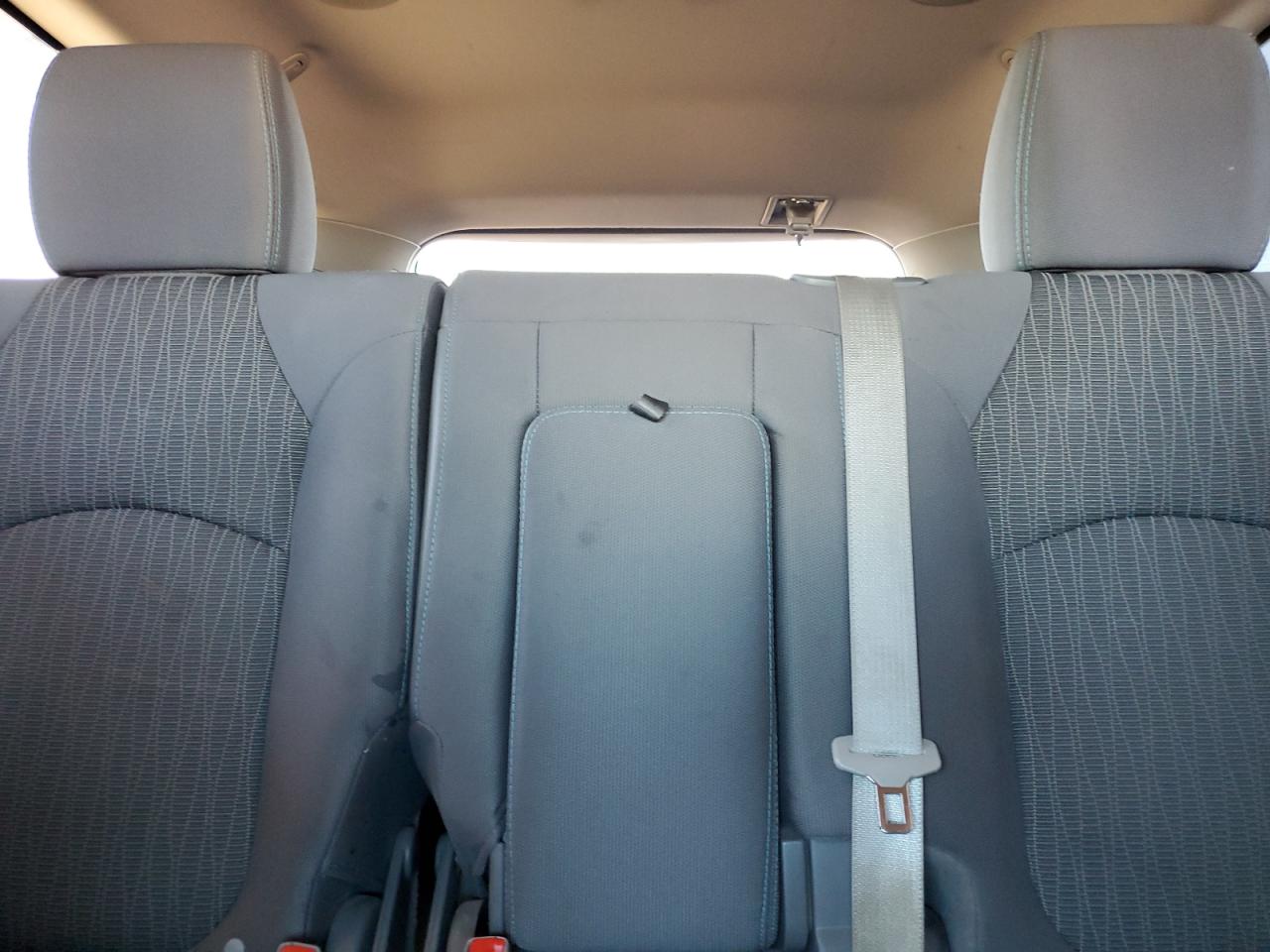 2016 Chevrolet Traverse Ls VIN: 1GNKRFED3GJ236070 Lot: 70949835