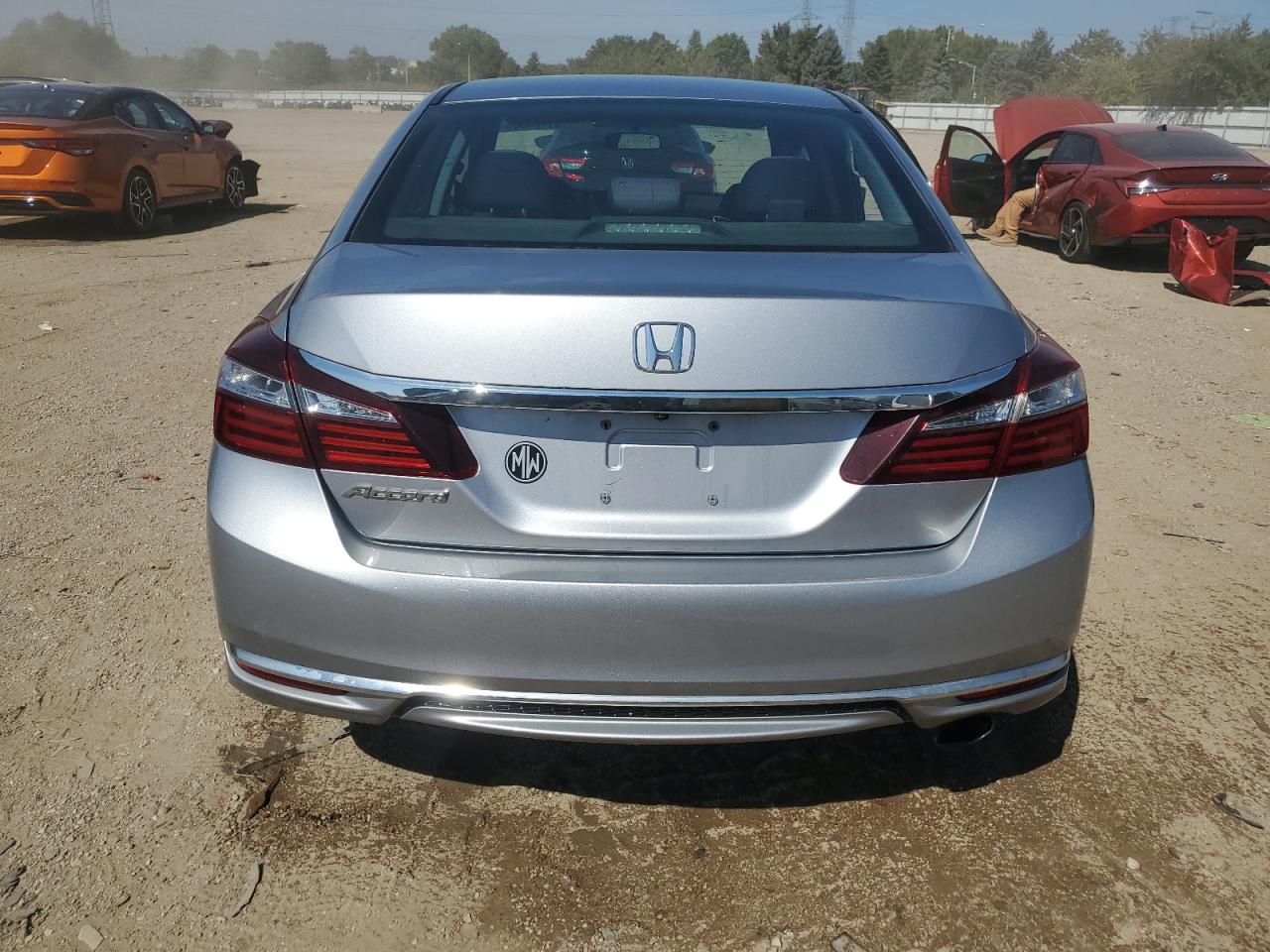 2017 Honda Accord Lx VIN: 1HGCR2F34HA062721 Lot: 81124505