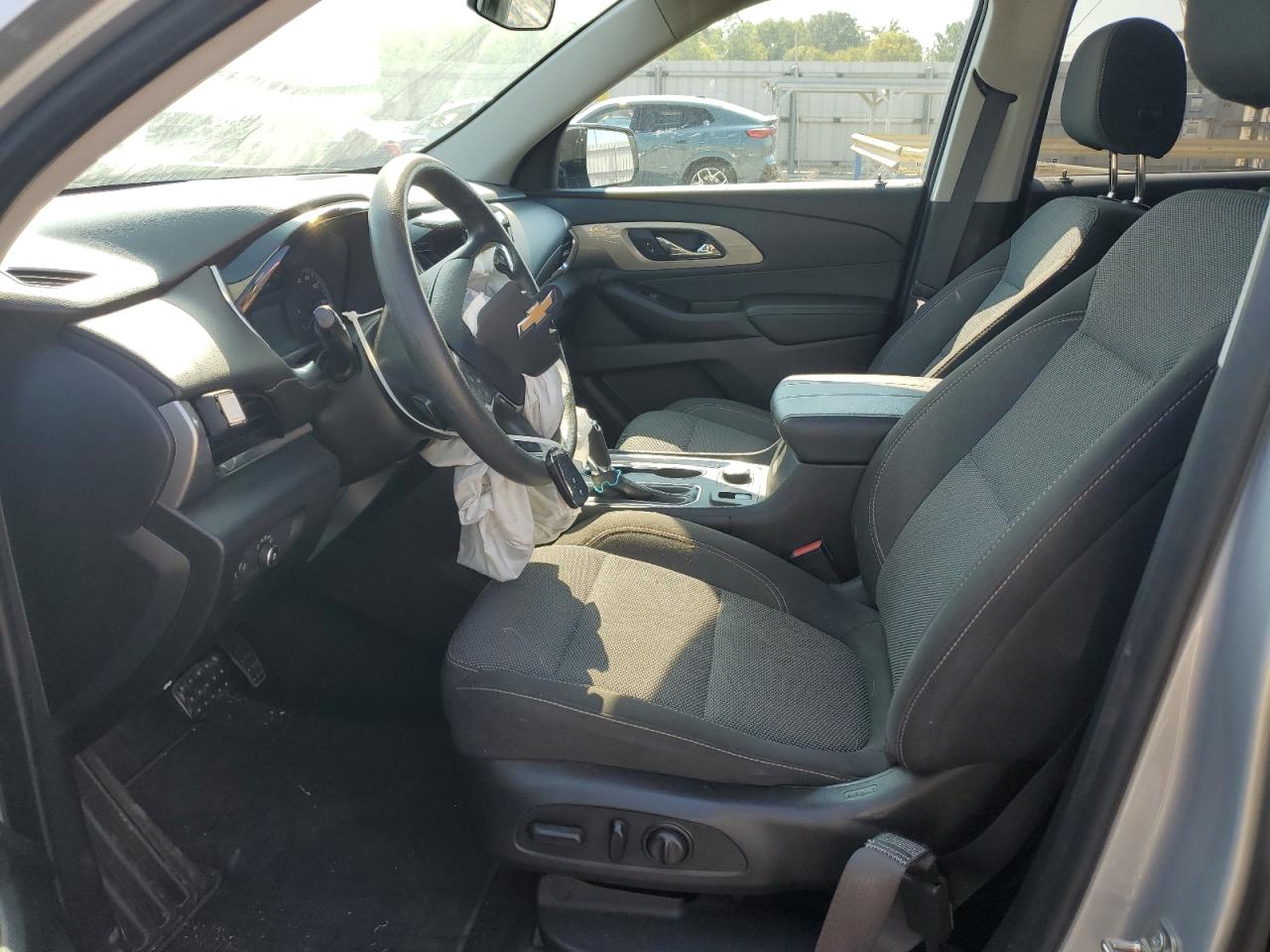 2019 Chevrolet Traverse Ls VIN: 1GNERLKW8KJ235412 Lot: 71213355