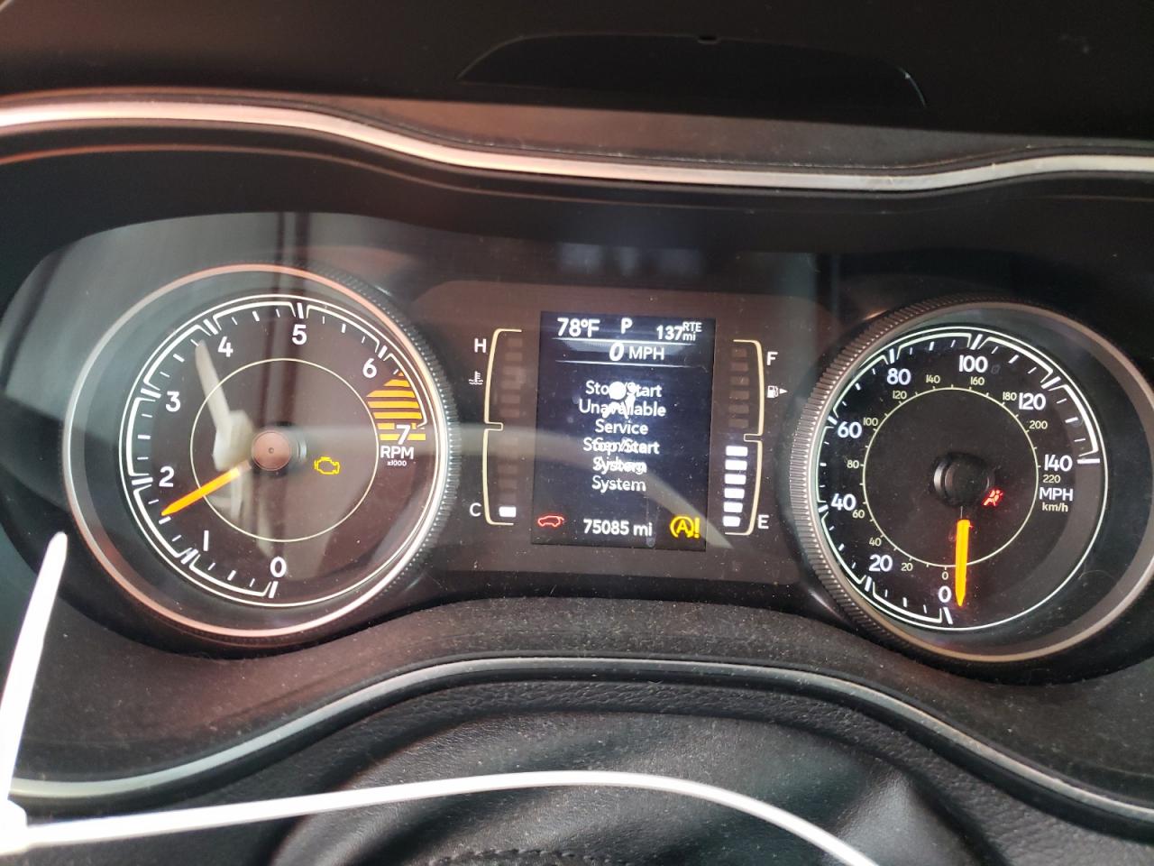 2019 Jeep Cherokee Latitude Plus VIN: 1C4PJLLB4KD178550 Lot: 83844415