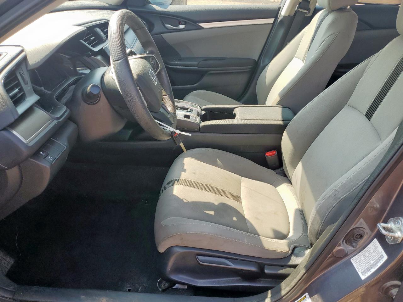 2018 Honda Civic Lx VIN: 2HGFC2F56JH594172 Lot: 72056105