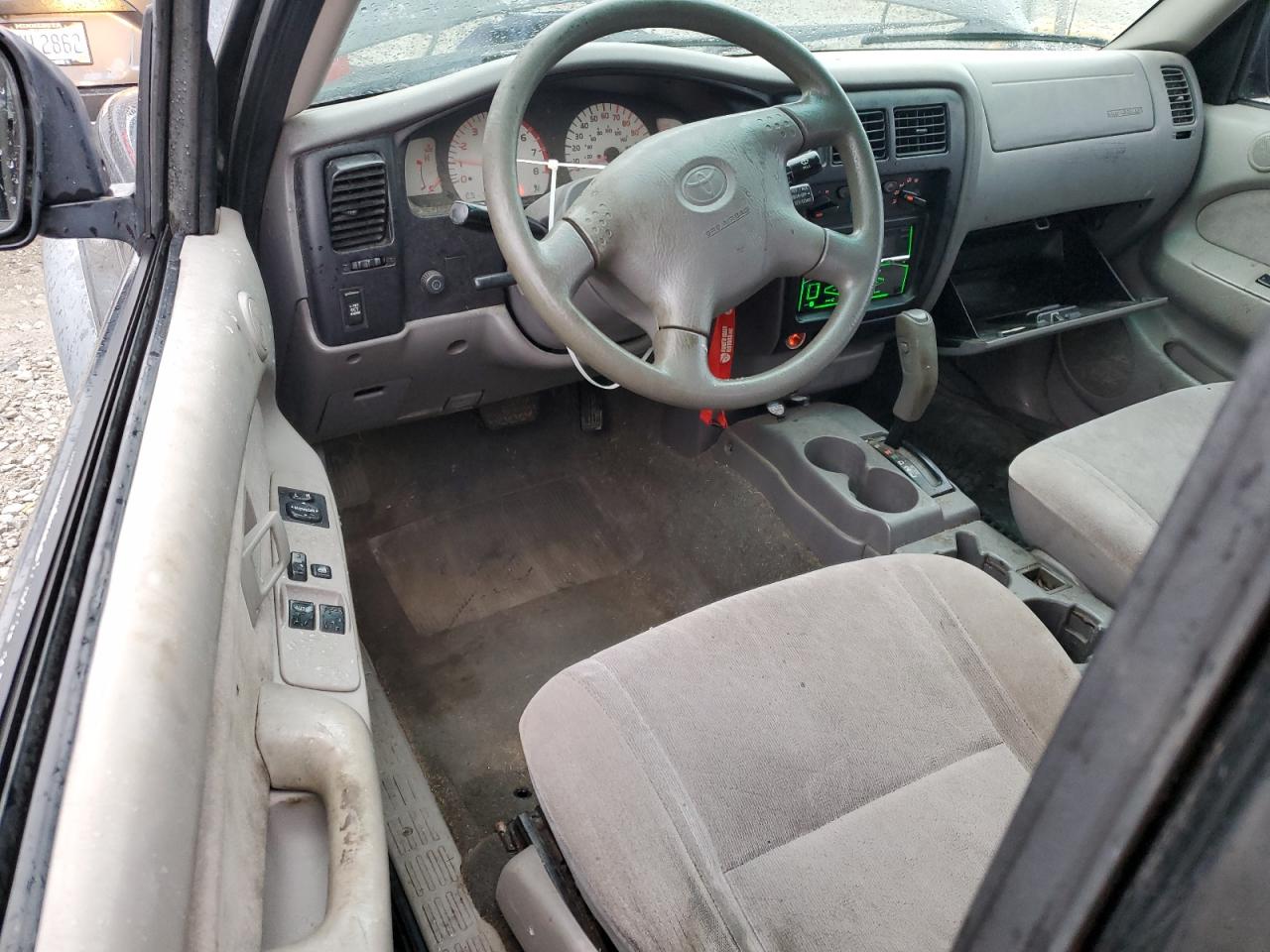 2001 Toyota Tacoma Xtracab Prerunner VIN: 5TESM92N81Z851054 Lot: 70685815