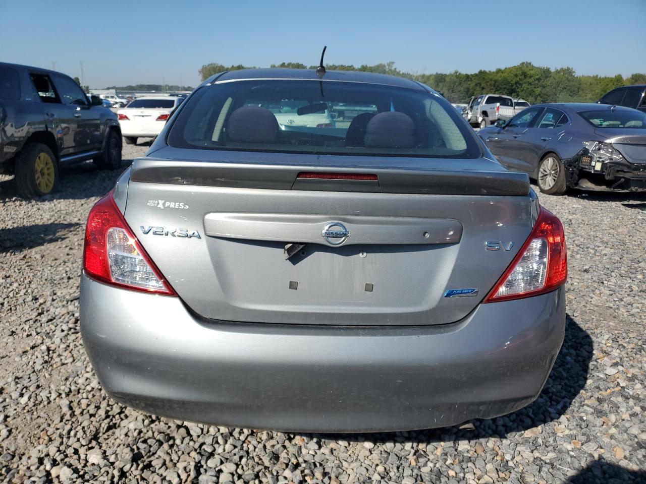 2014 Nissan Versa S VIN: 3N1CN7AP3EL834862 Lot: 83811725
