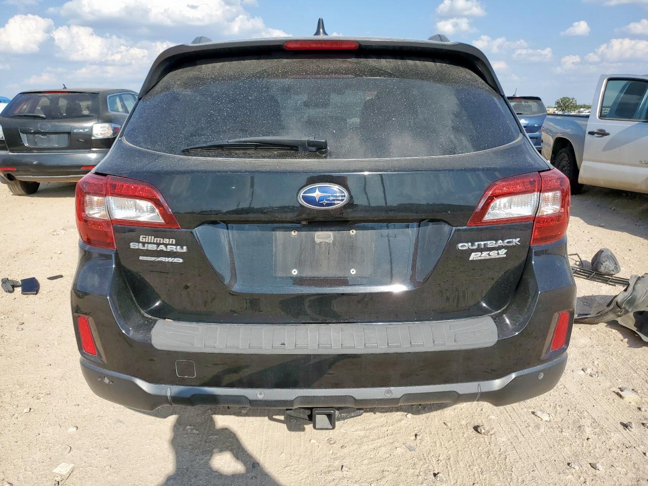 2017 Subaru Outback Touring VIN: 4S4BSATC6H3343805 Lot: 81458245