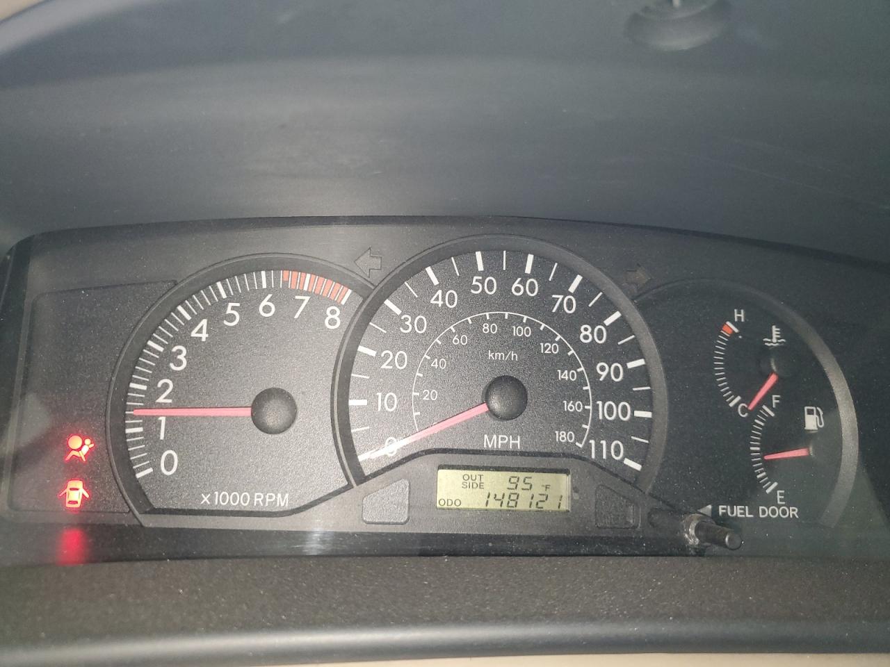 2005 Toyota Corolla Ce VIN: 1NXBR32E95Z565674 Lot: 81141055