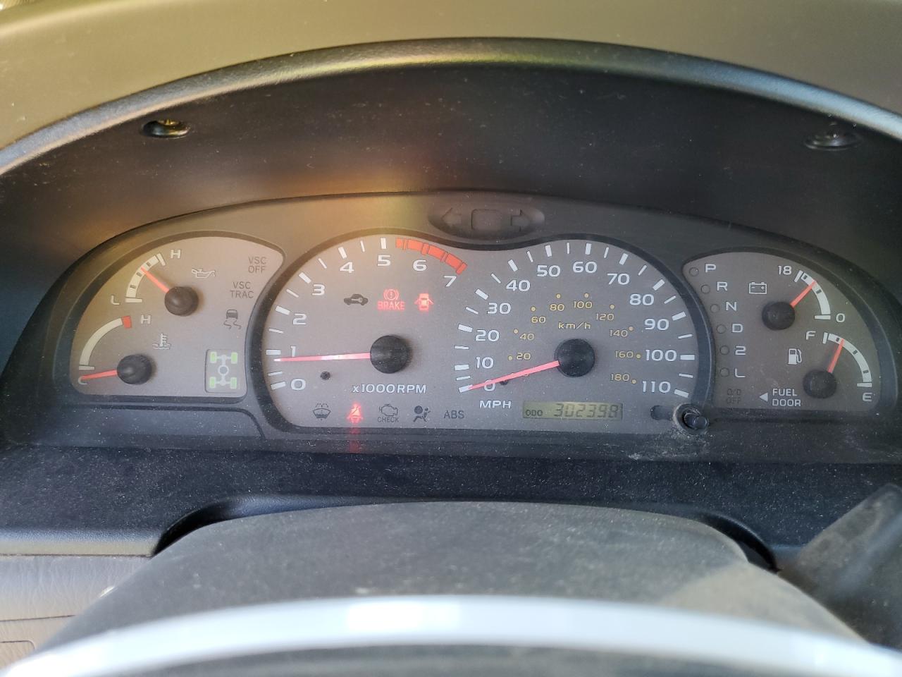 2003 Toyota Sequoia Limited VIN: 5TDBT48A33S154224 Lot: 81309825