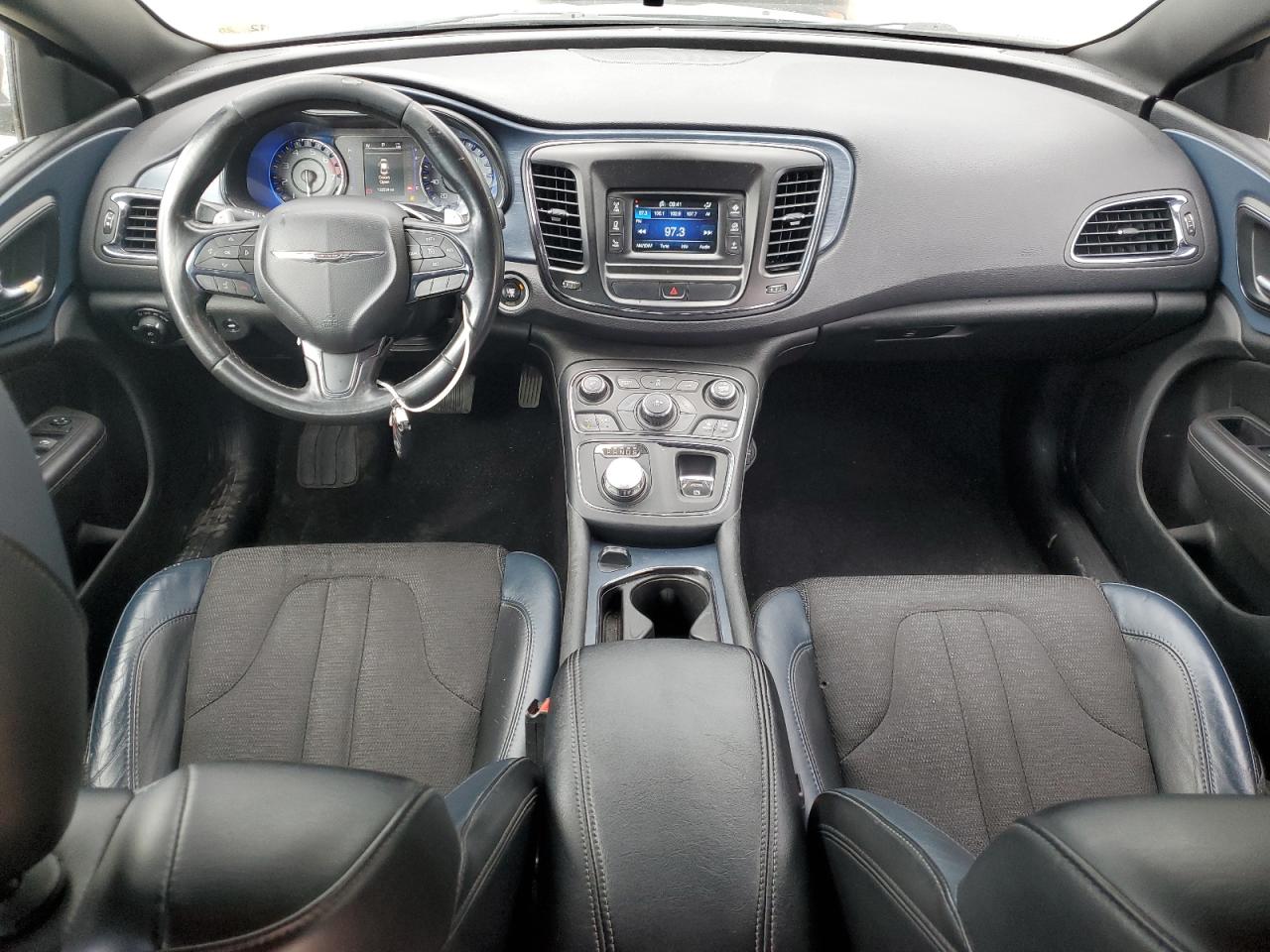 2015 Chrysler 200 S VIN: 1C3CCCBBXFN688691 Lot: 70368015