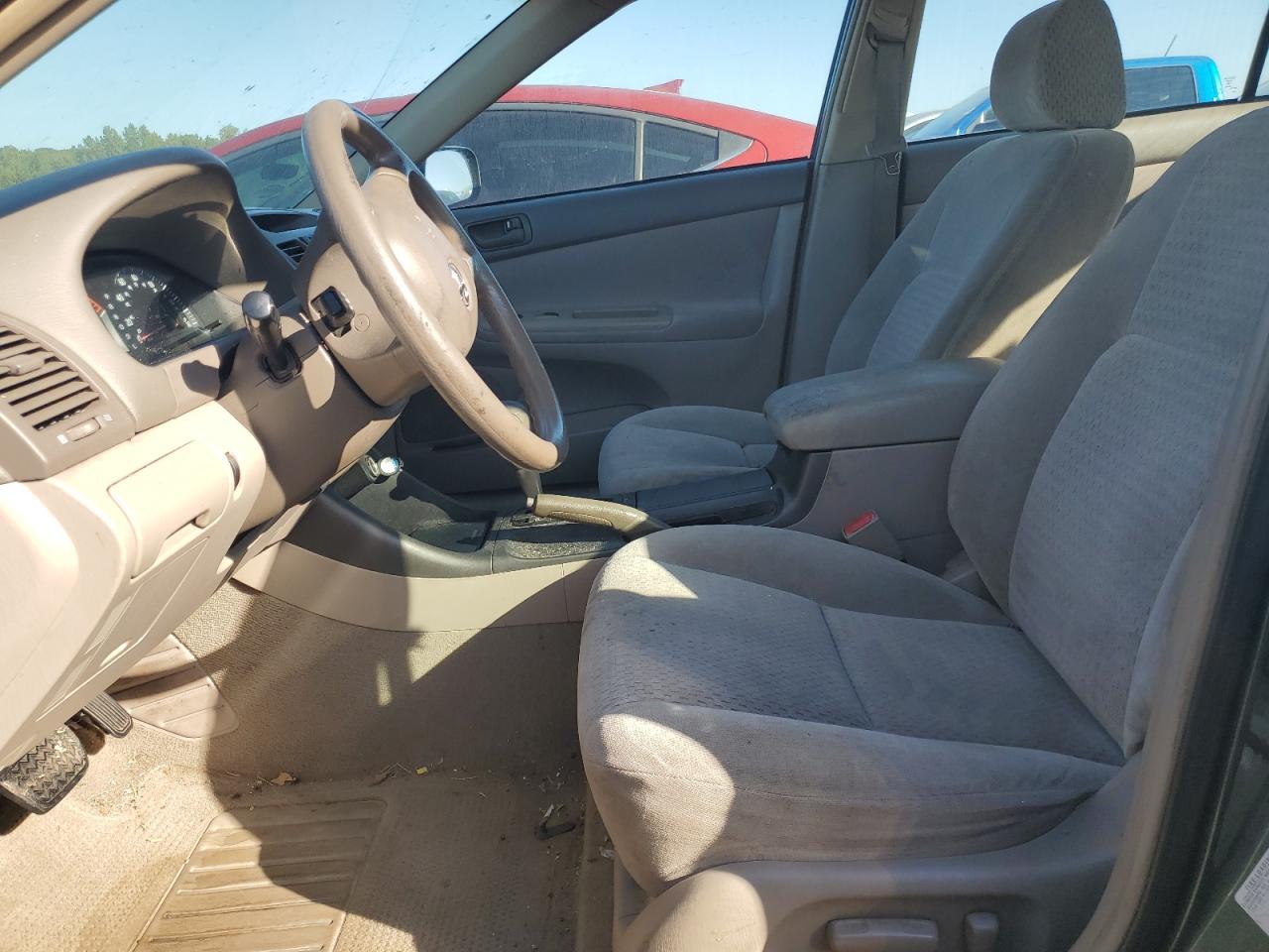 2002 Toyota Camry Le VIN: 4T1BE32K32U543876 Lot: 82151065