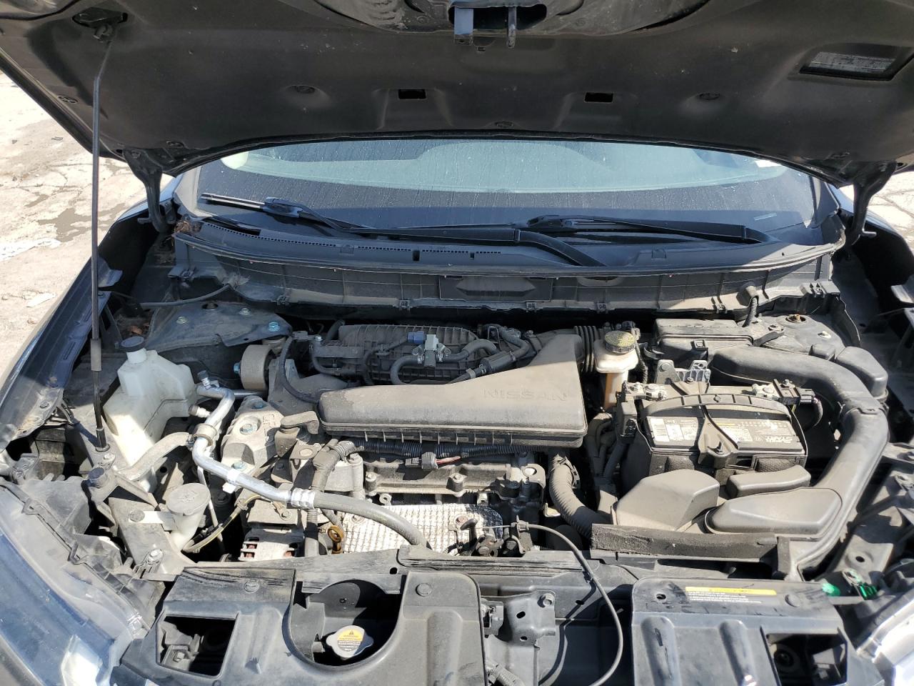 2019 Nissan Rogue S VIN: KNMAT2MV1KP552453 Lot: 84043845