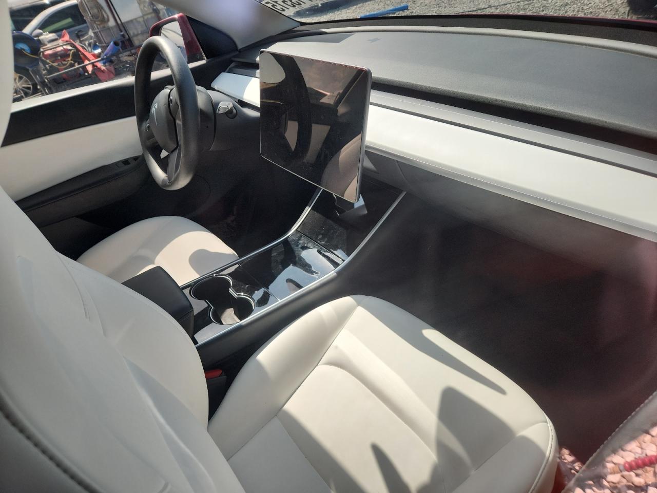 2020 Tesla Model Y VIN: 5YJYGDEE0LF023195 Lot: 71713515