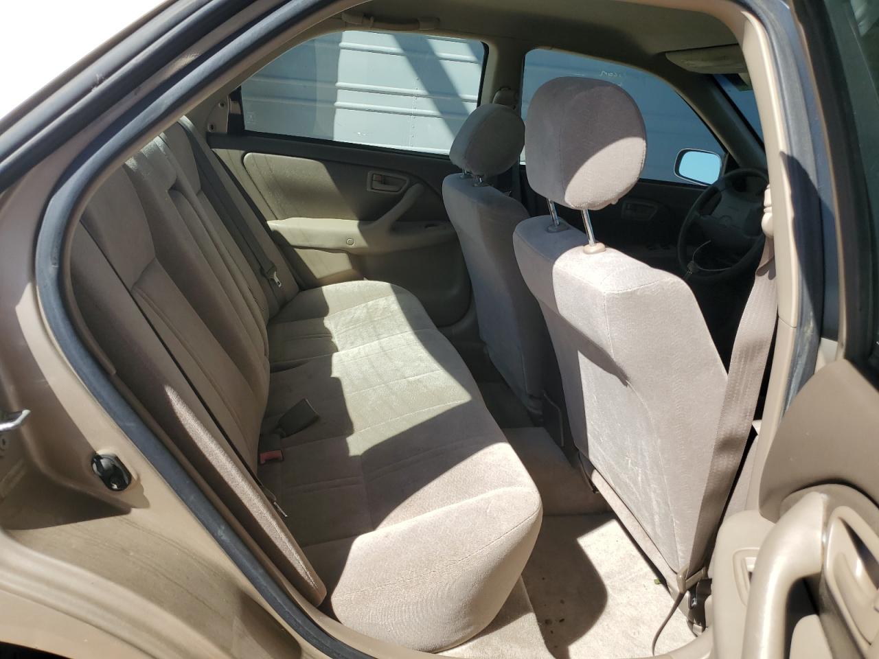 1999 Toyota Camry Le VIN: JT2BG28K4X0317756 Lot: 84267185