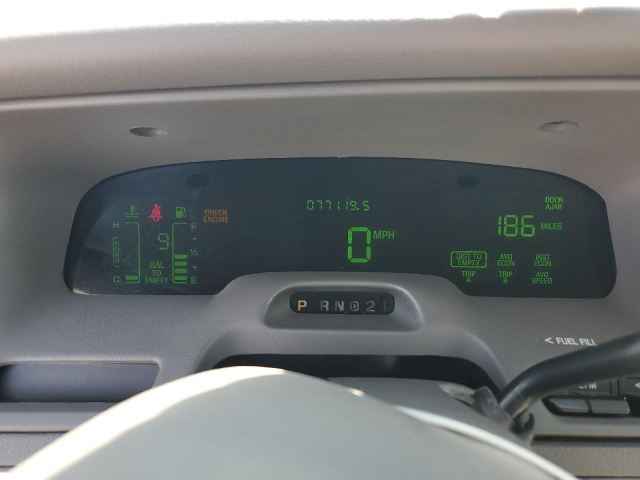 1999 Mercury Grand Marquis Ls VIN: 2MEFM75W2XX698965 Lot: 84278175