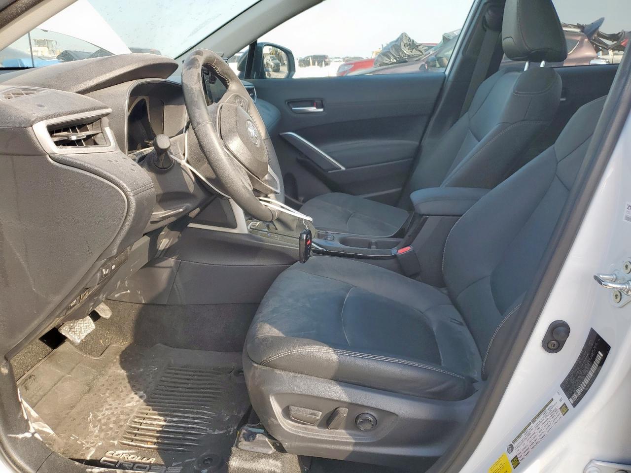 2025 Toyota Corolla Cross Xle VIN: 7MUDAAAG0SV120029 Lot: 81220435