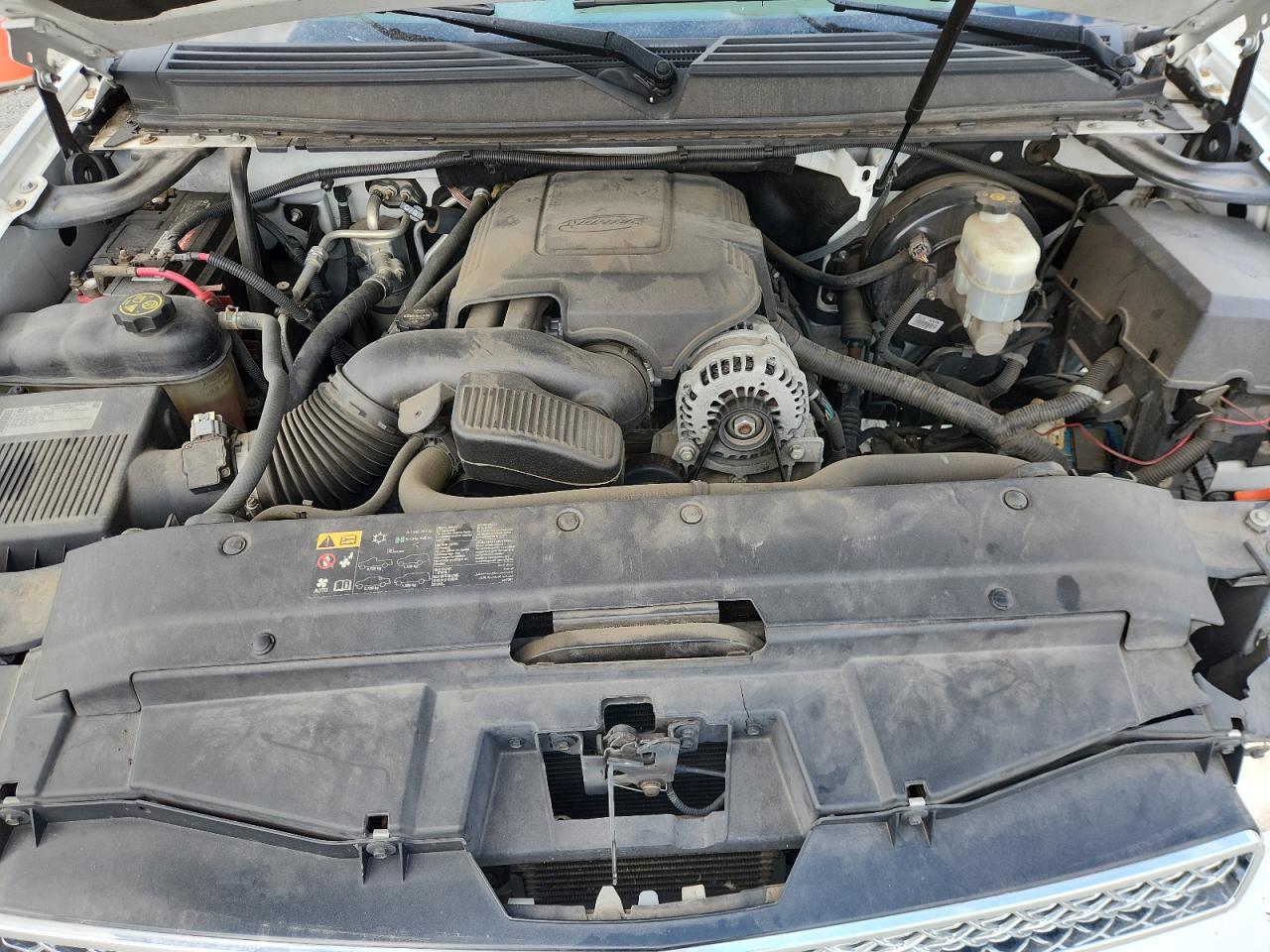 2014 Chevrolet Suburban K1500 Lt VIN: 1GNSKJE75ER141221 Lot: 71157495