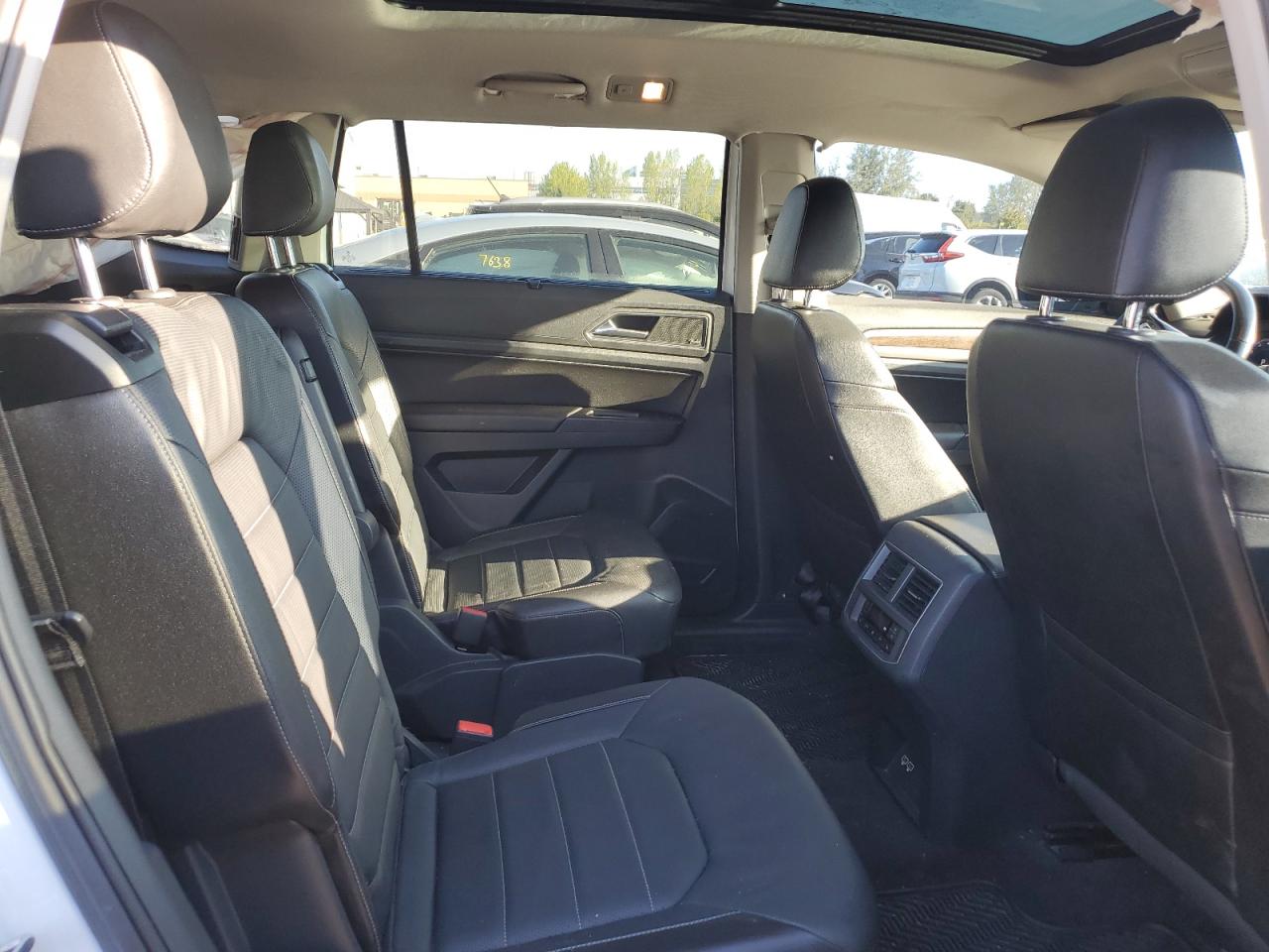 2018 Volkswagen Atlas Sel Premium VIN: 1V2NR2CA4JC516906 Lot: 70948075