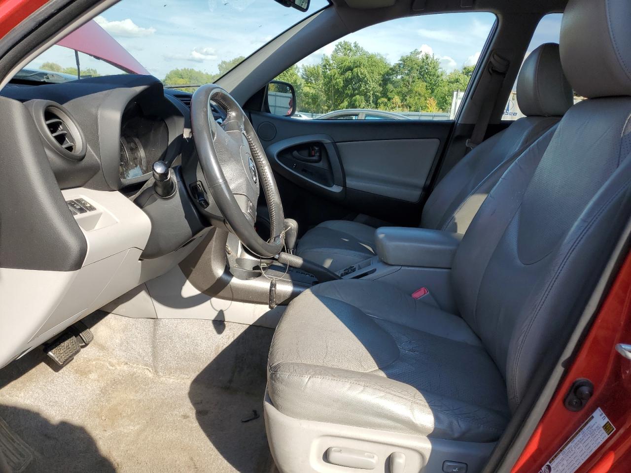 2010 Toyota Rav4 Limited VIN: JTMDK4DV0AD014046 Lot: 81666875