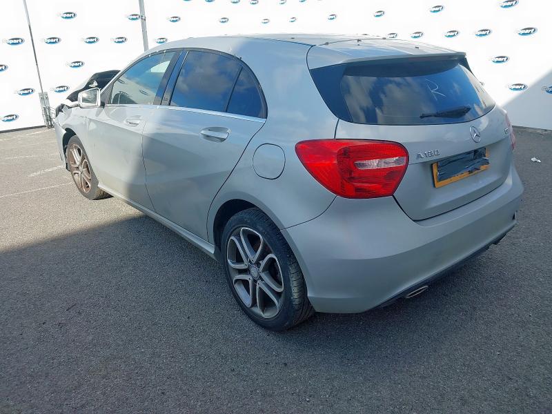 2015 MERCEDES-BENZ A180 BLUEEFFICIENCY SPORT A180 CDI SPORT 5DR